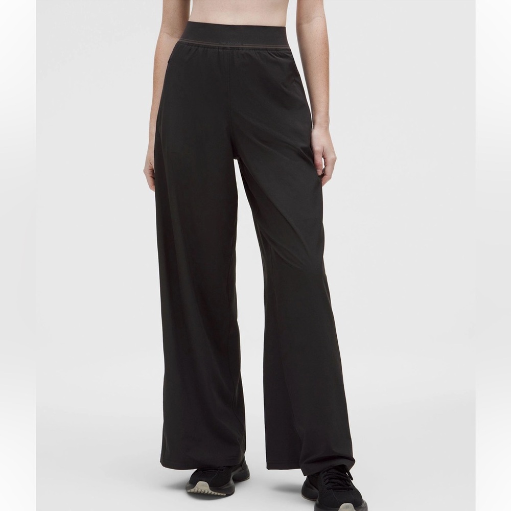🍋lululemon Swift High-Rise Wide-Leg Pant Logo Waistband 10 Like New!